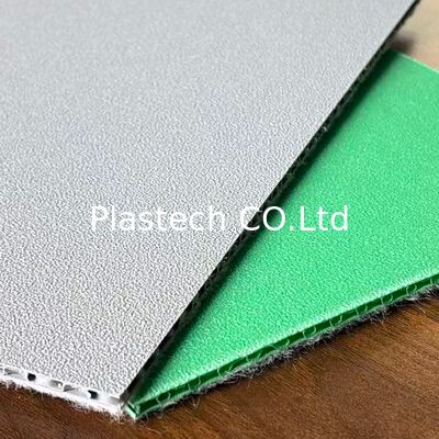 Polypropylene 150gsm SkudoBoard Stair Protection Durable Surface Covering Ideal for Construction and Renovation Projects